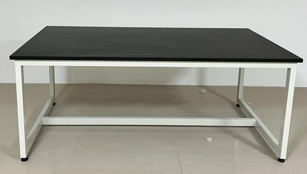 C-Frame Lab benches