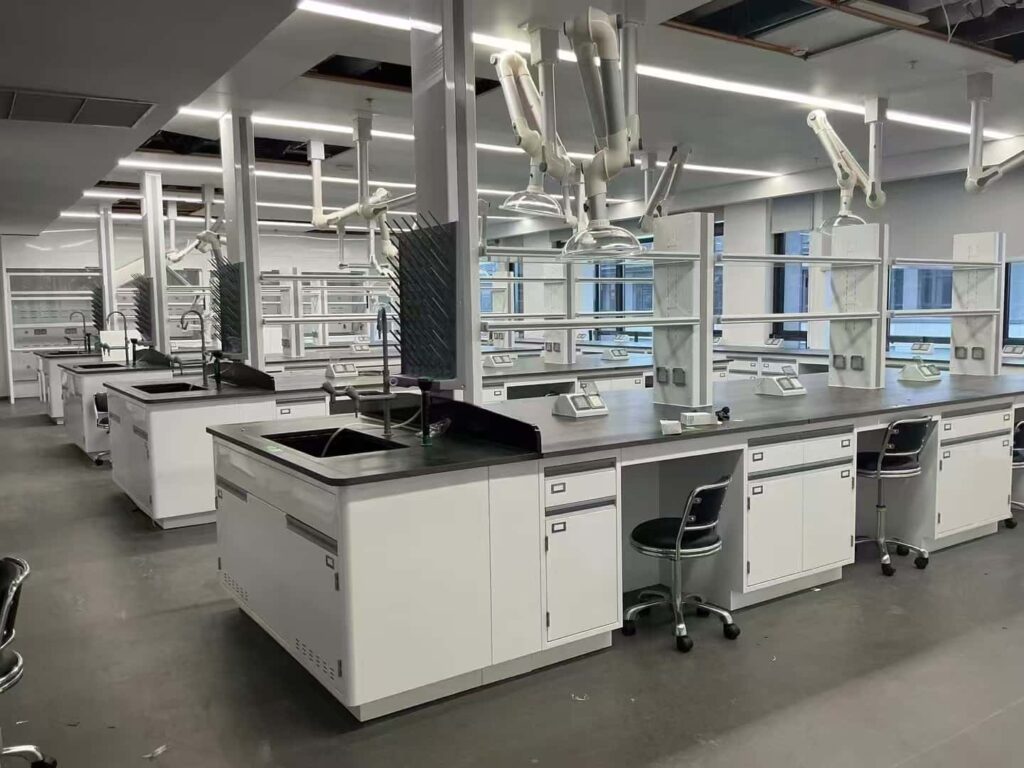 Laboratory Workbenches