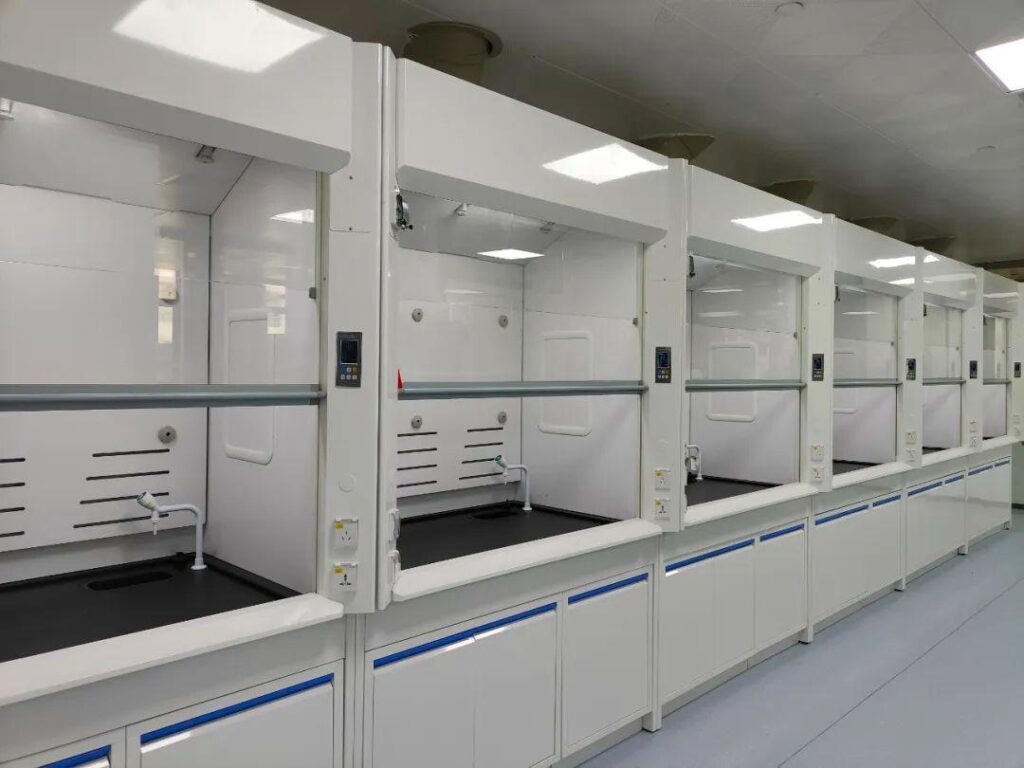 What is the OSHA standard for fume hoods?