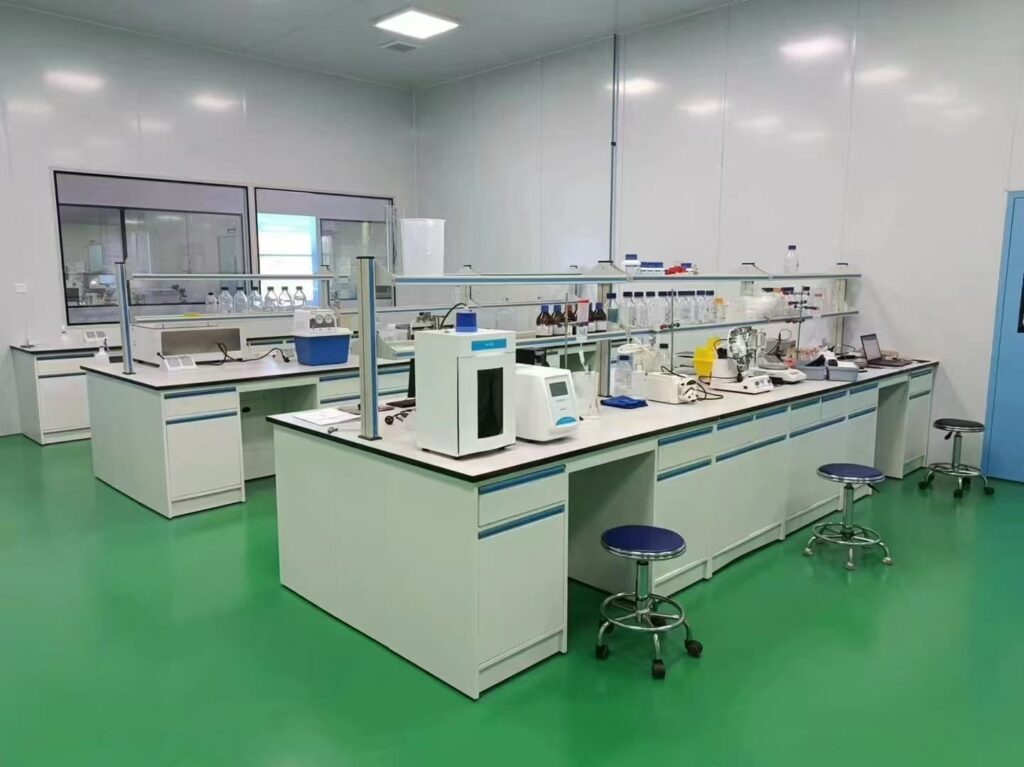 Laboratory bench: the precision engine of cell culture