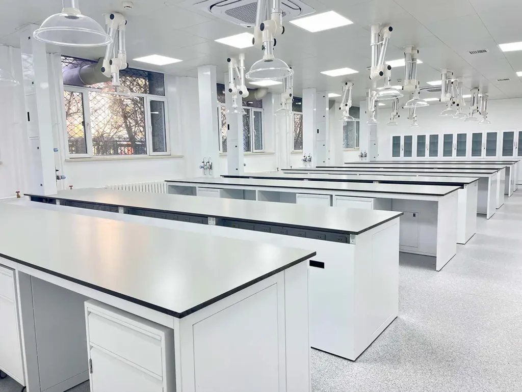 Modular Lab Workstations